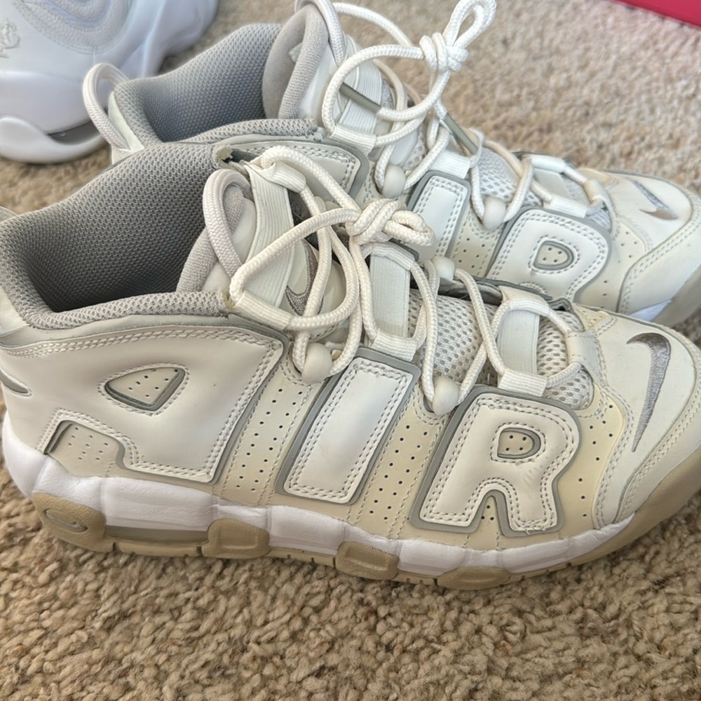 Nike Uptempo